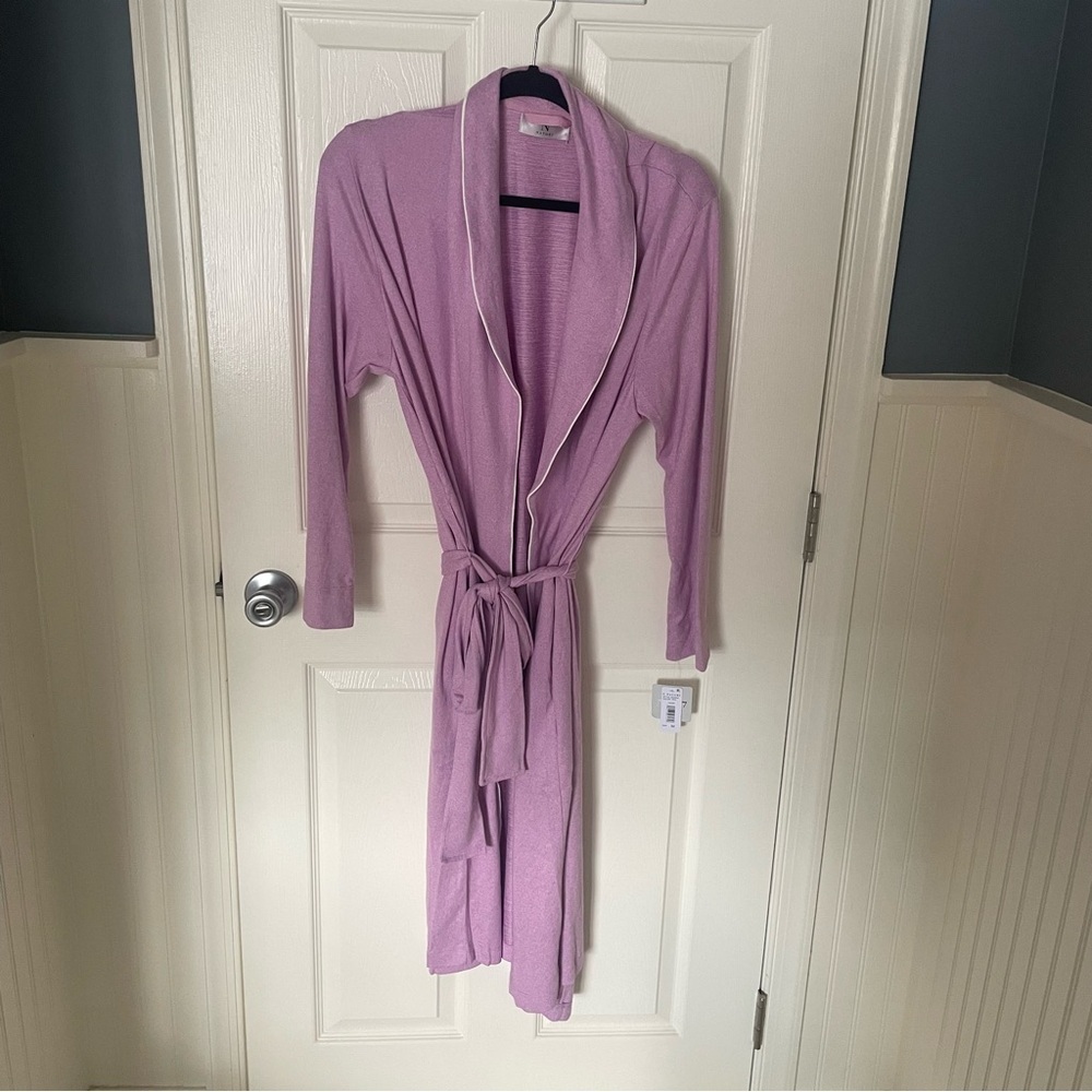 NWT Natori Purple Lavender Oasis Wrap Robe Size Medium Very Soft